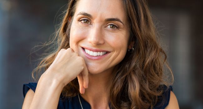 Dental Veneers: Achieve a Radiant Smile with a Natural Touch